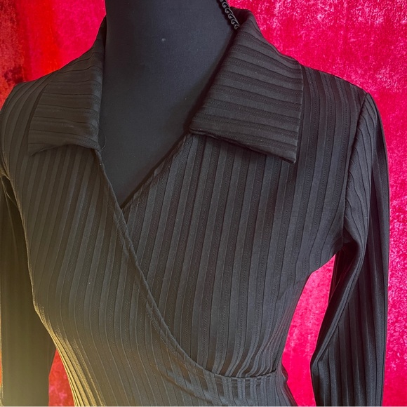 Black Ribbed Wrap-Style Top - Picture 2 of 4